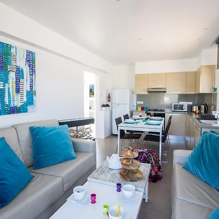 Апартаменты Nicholas Seaview *