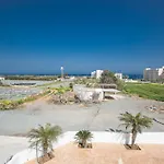 Apartment Nicholas Seaview