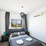 Nicholas Seaview Appartement *
