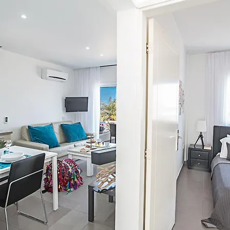 Nicholas Seaview Apartment Protaras