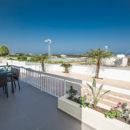 Nicholas Seaview דירה