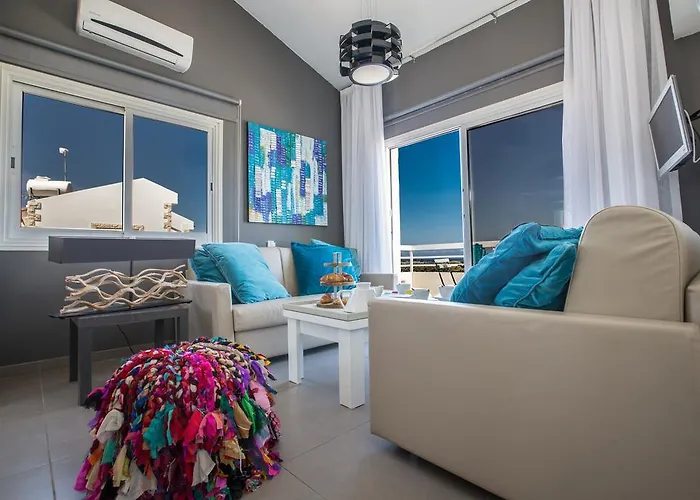 Nicholas Seaview Apartament Protaras