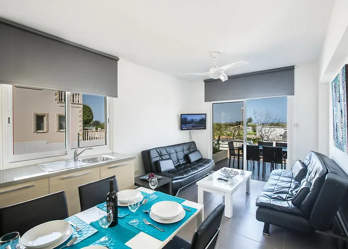 Nicholas Seaview Protaras