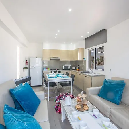 Apartment Nicholas Seaview *