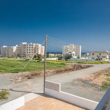 Appartamento Nicholas Seaview Protaras