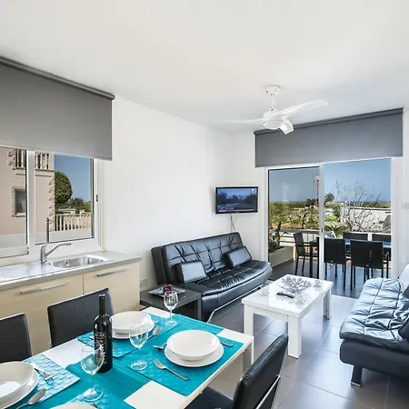 Nicholas Seaview Protaras